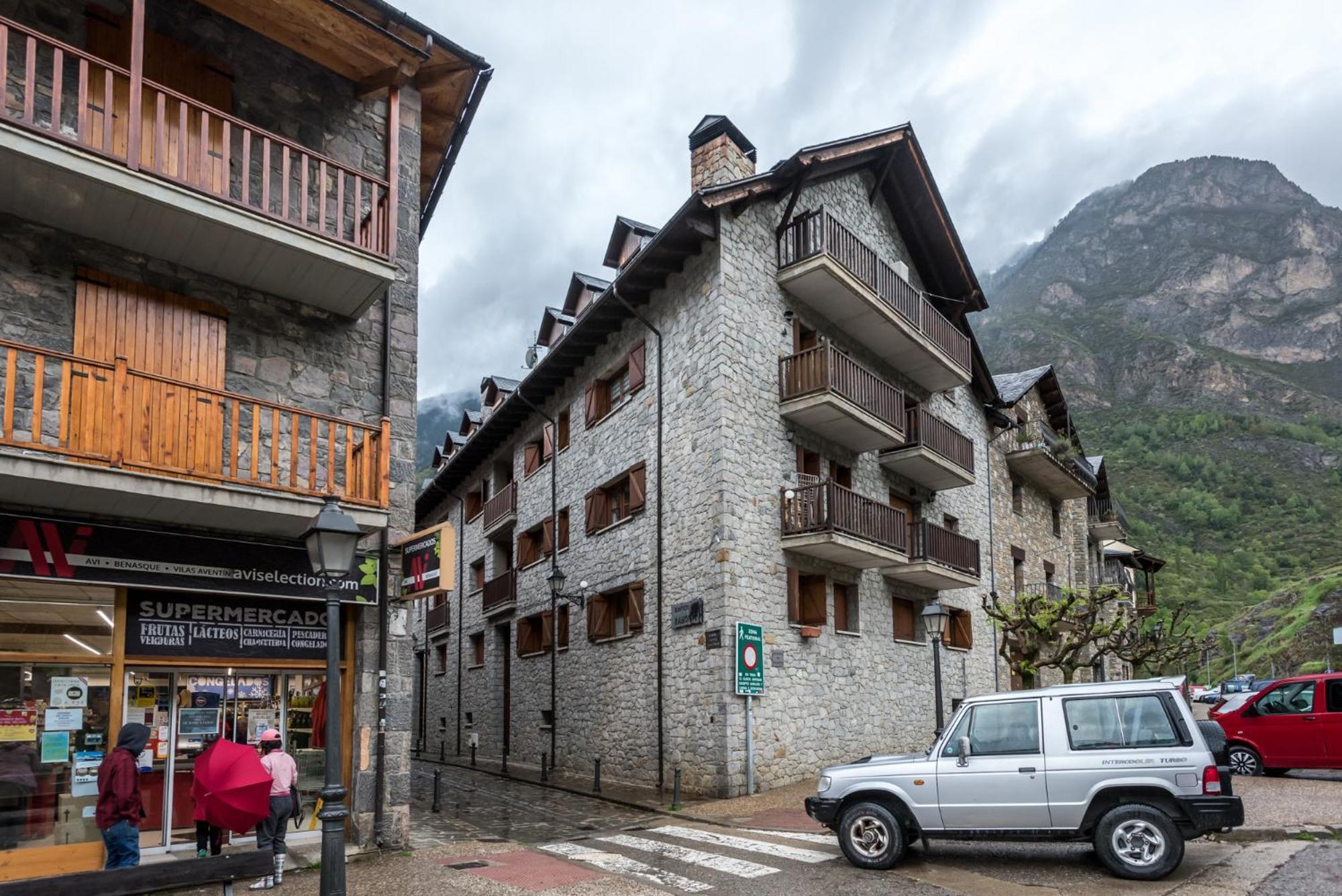 Apartamento La Benasquita Benasque Zewnętrze zdjęcie